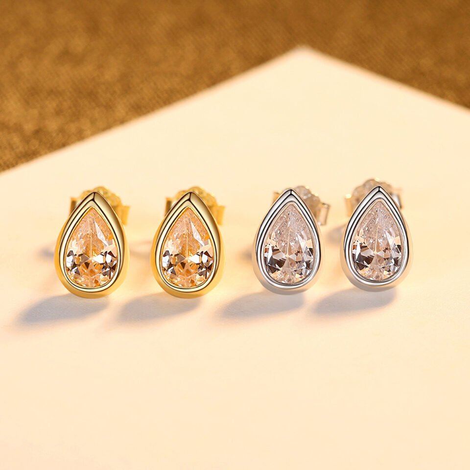 Teardrop Zircon Earrings